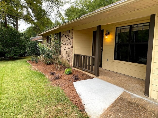 3 Bedroom for Rent in Reservoir Brandon! - 3 Bedroom for Rent in Reservoir Brandon! House