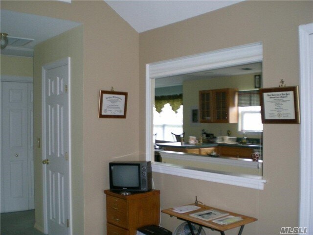 Building Photo - 2502 Willow Pond Dr