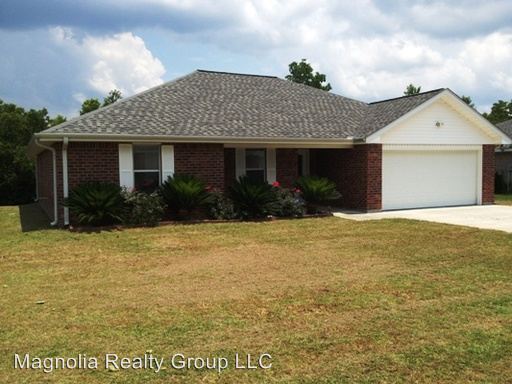 Foto principal - 2212 Mustang St