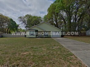 Building Photo - 113 Springwood Cir