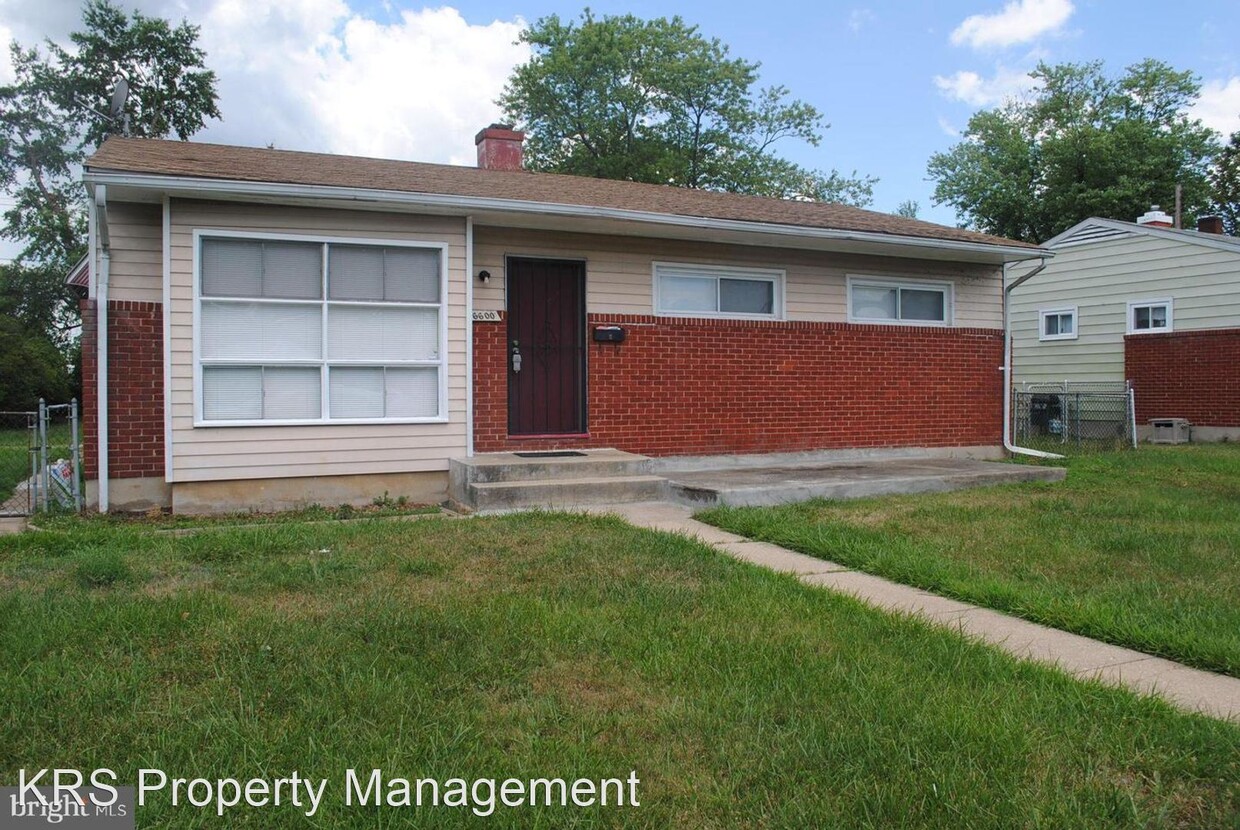 Foto principal - 3 br, 2 bath House - 6600 Laurelton Avenue