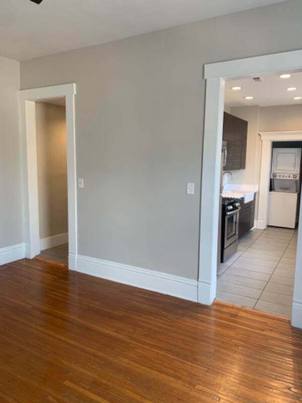 Foto del edificio - 259 W 4th Ave