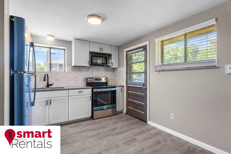 Foto principal - 483 S Holmes Ave
