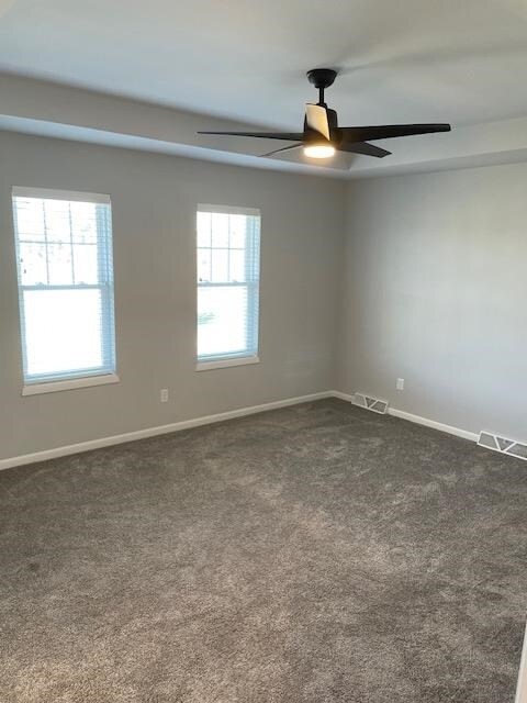 Foto del edificio - 621 Hillcrest Dr