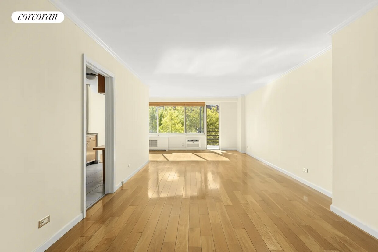 400 Central Park West Blvd Unit 6X, New York, NY 10025 Room for Rent