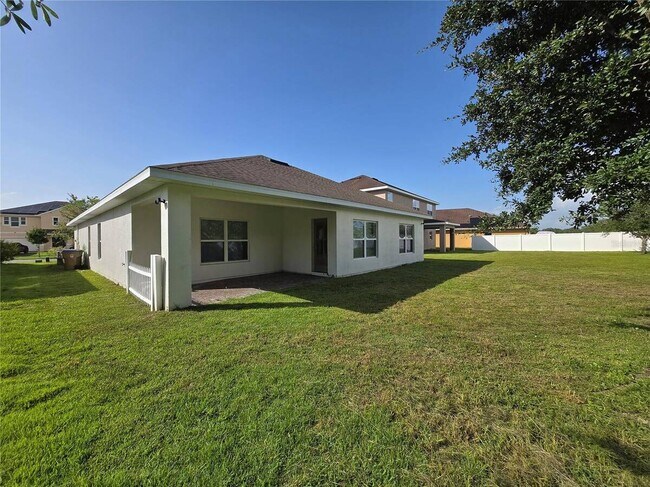 Foto del edificio - 2476 Addison Creek Dr