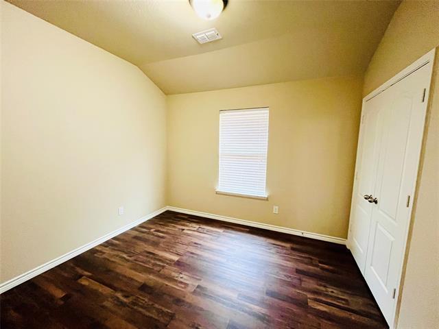 Foto del edificio - 2217 Scott Creek Dr