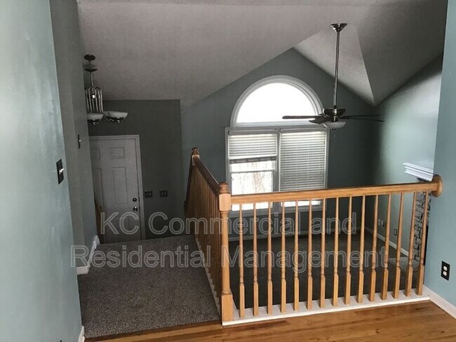 Foto del edificio - 4843 N Beacon Ave