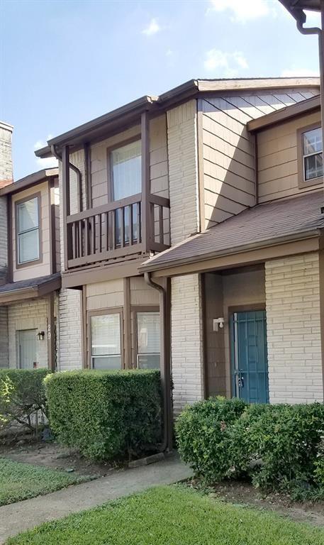 Building Photo - 12400 Brookglade Cir