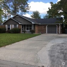 Building Photo - 916 Mandarin Dr