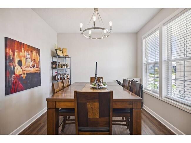 Foto del edificio - 6303 Jensen Ave S