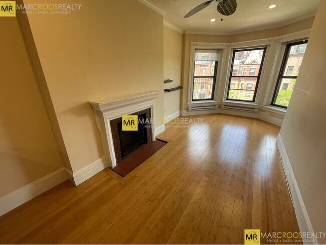 Foto del edificio - 250 Newbury St