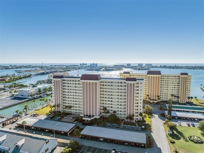 Foto del edificio - 4550 Cove Cir