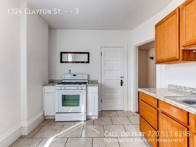 Building Photo - 1324 Clayton St