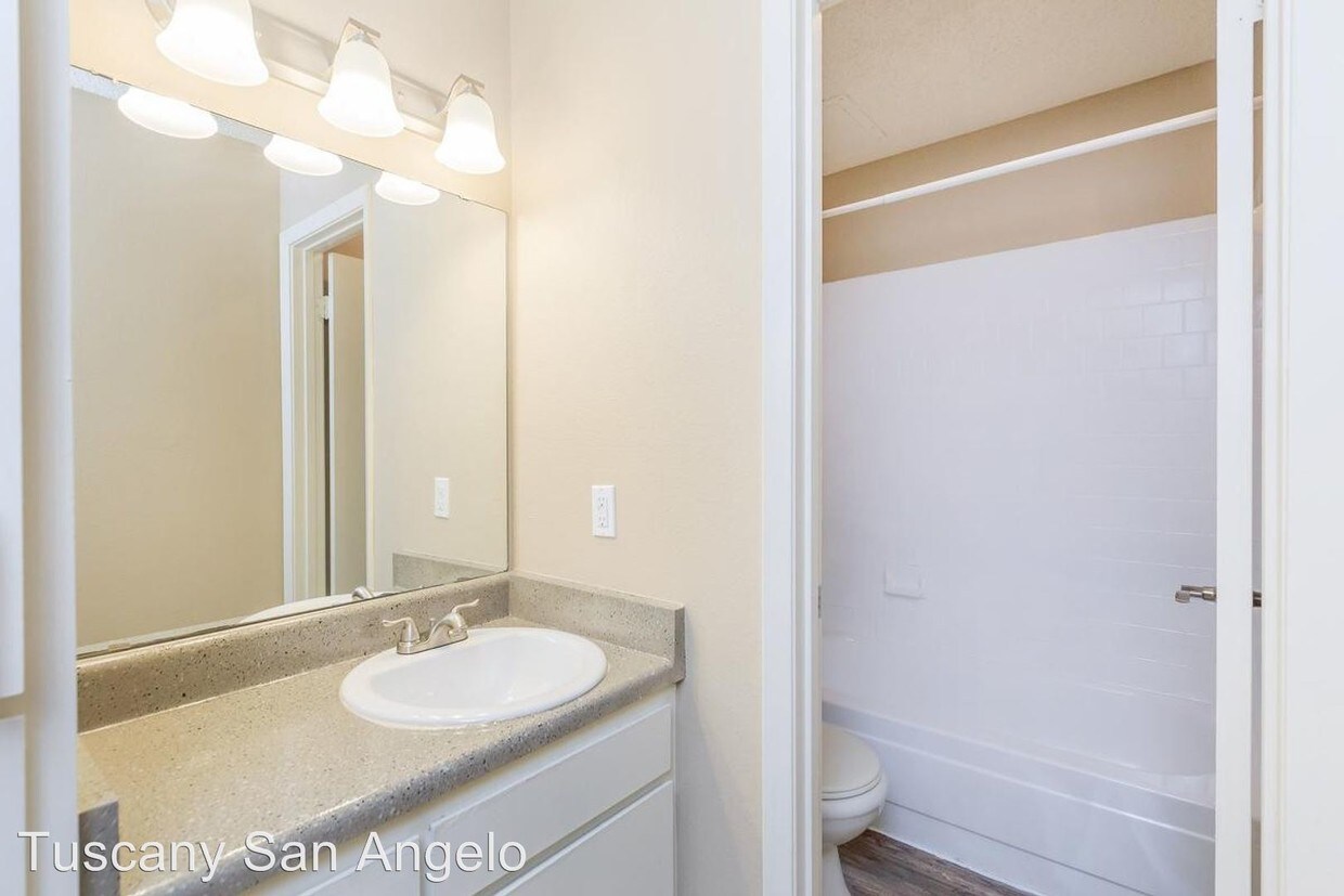 Foto principal - 1818 S Lincoln St