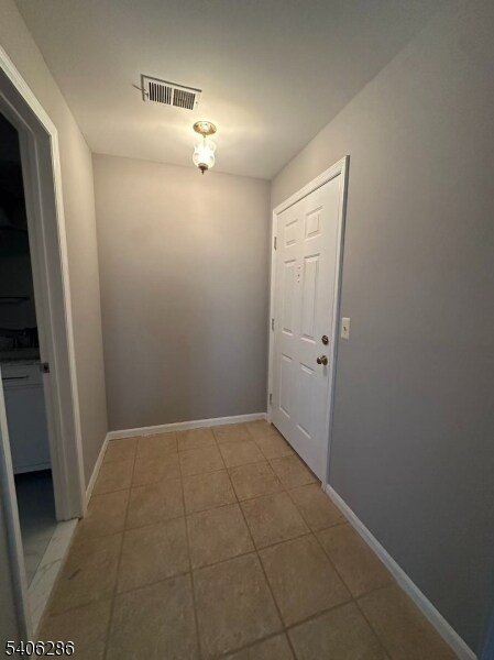 Foto del edificio - 95 Jamestown Rd