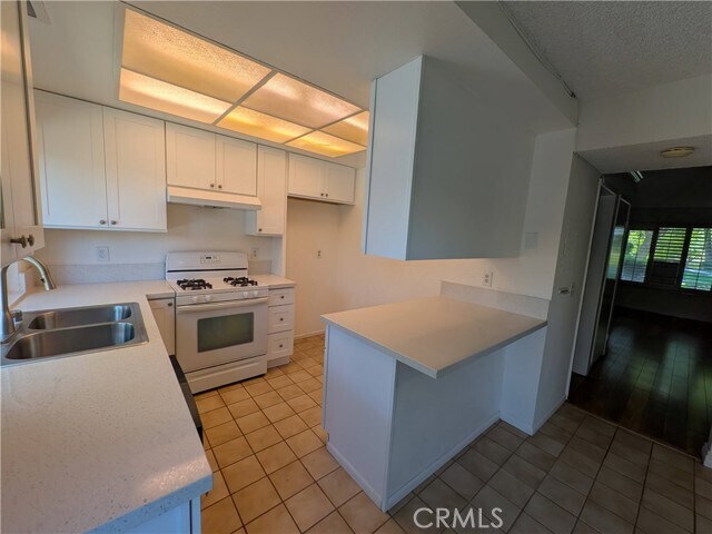 Foto del edificio - 1266 Tarryglen Ln