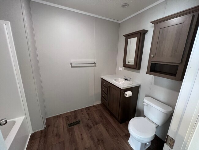 Foto del edificio - 2329 Catalpa St