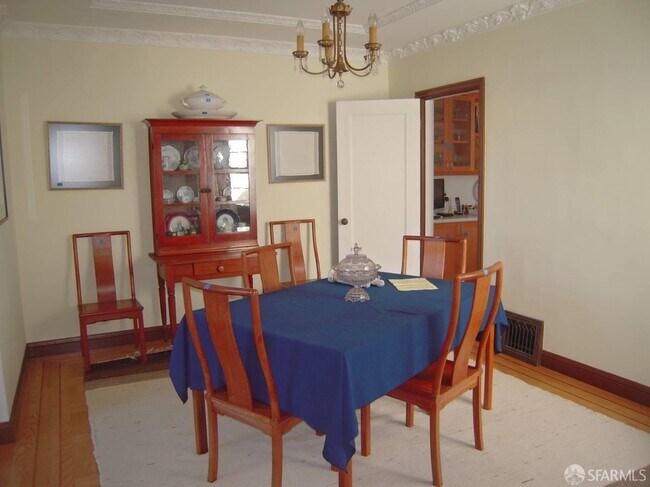 Foto del edificio - 855 30th Ave
