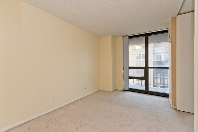 Foto del edificio - 10 E Ontario St