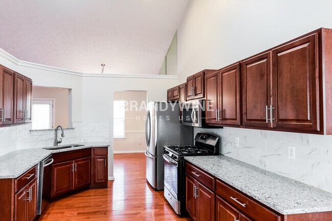 Foto del edificio - 1418 Wilkes Ive Dr