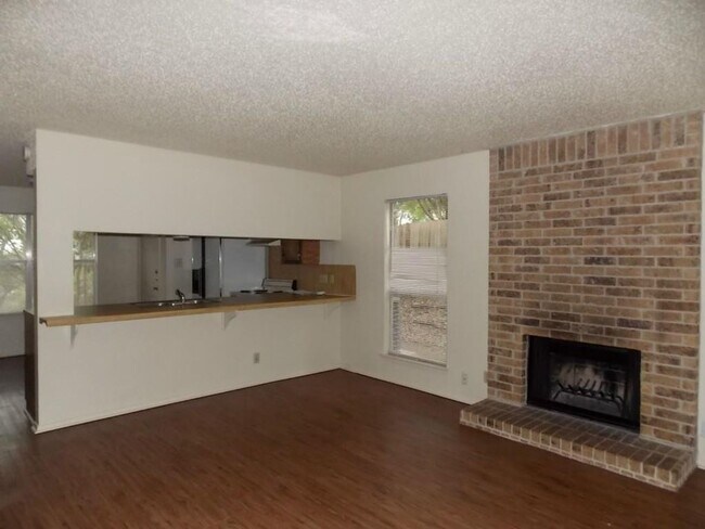 Foto del edificio - Hu Properties2 (3308 Dunliegh Dr)