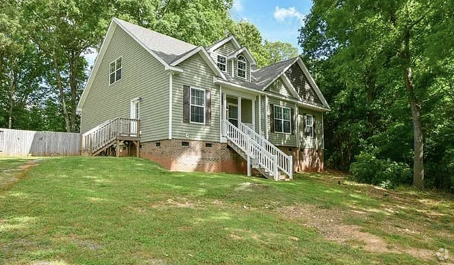 Building Photo - 6222 Nesbit Rd