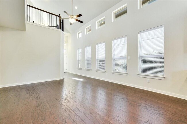 Building Photo - 3920 Kenter Crossing