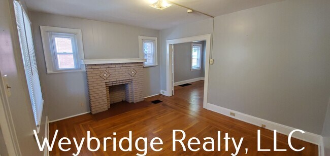 Building Photo - Schiff Ave 1026