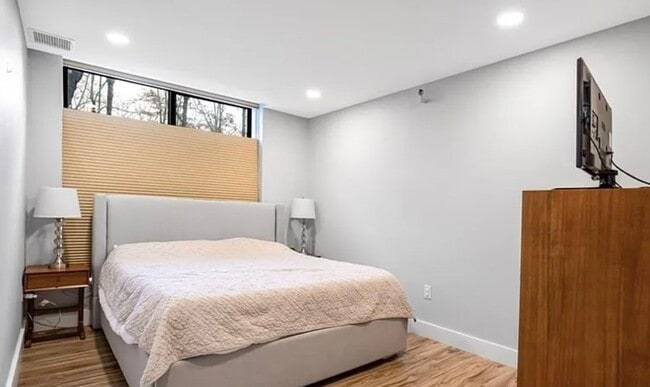 Foto del edificio - 42 8th St