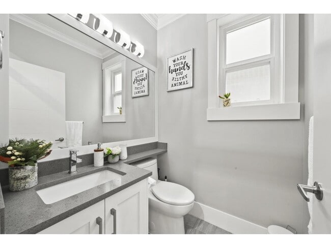 Building Photo - 7702-7211 211 St