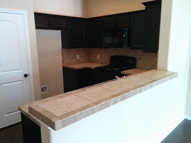 Foto del edificio - 155 Creekside Villa Dr
