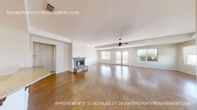 Foto del edificio - 381 Mesa Verde Park