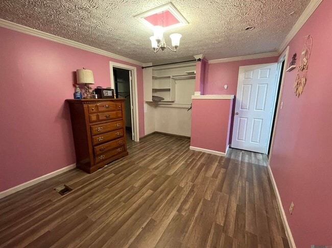 Building Photo - 3 Concord Loop