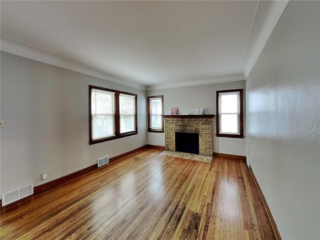 Foto del edificio - 3551 N Knox Ave