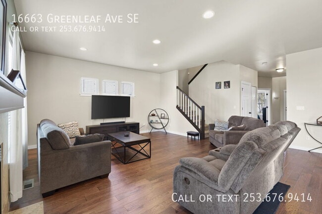 Foto del edificio - 16663 Greenleaf Ave SE