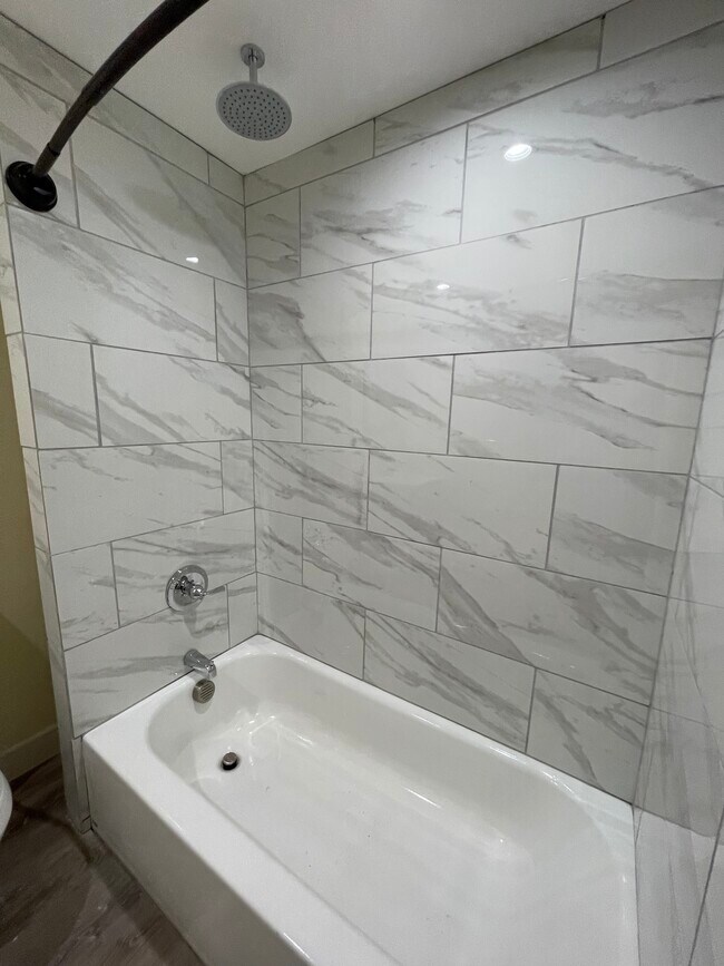 Foto del edificio - 86 Hawley St