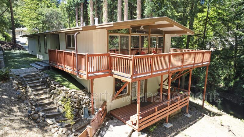 Foto principal - 15820 Forest Hill Drive