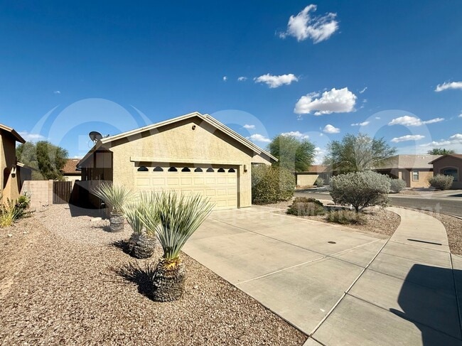 Building Photo - 3259 S Lakeside Ridge Loop