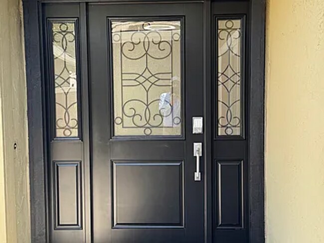 Building Photo - Almaden - Exectuve style 3 bedroom 2 bath ...