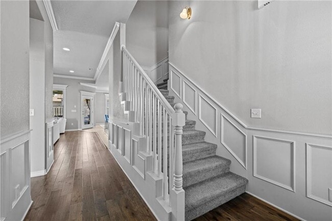 Building Photo - 801 Bellmara Cir