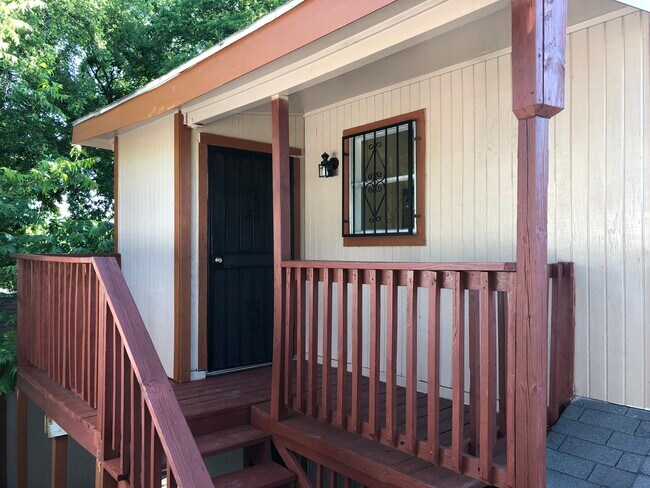 Foto del edificio - 134 Roberts St