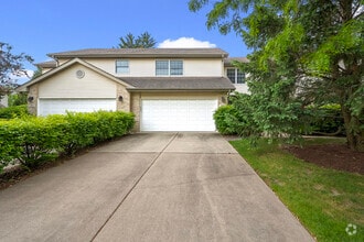 Building Photo - 1015 Claremont Dr