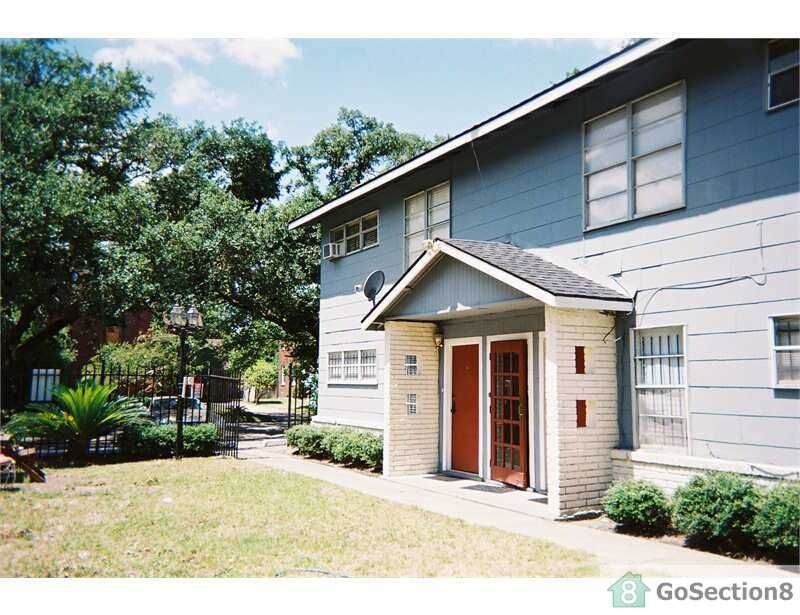 Primary Photo - 2417 Rosedale St