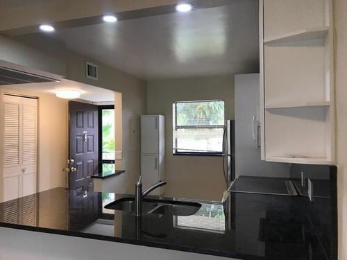 Building Photo - 7116 Golf Colony Ct