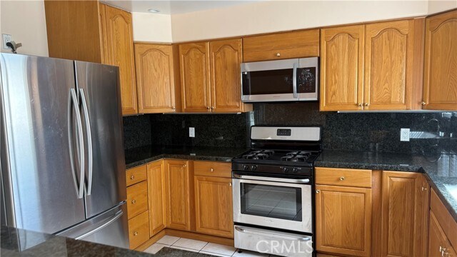 Foto del edificio - 9516 Lucerne Ave