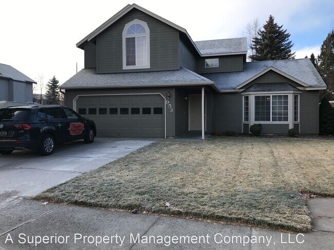 Building Photo - 3 br, 2.5 bath House - 953 NE Providence Dr.