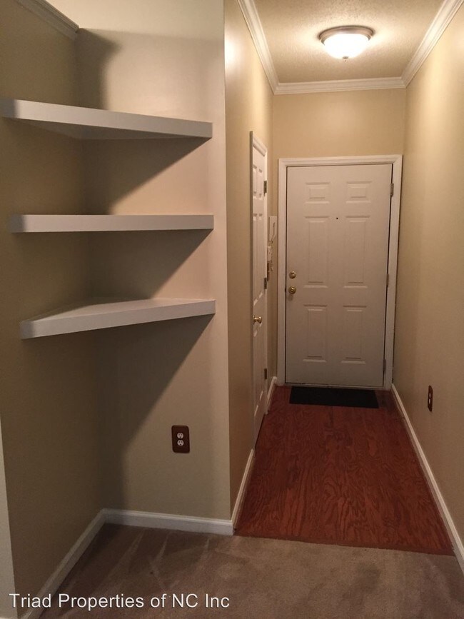 3003 Unit D Greystone, Greensboro, NC 27410 Condo for Rent in