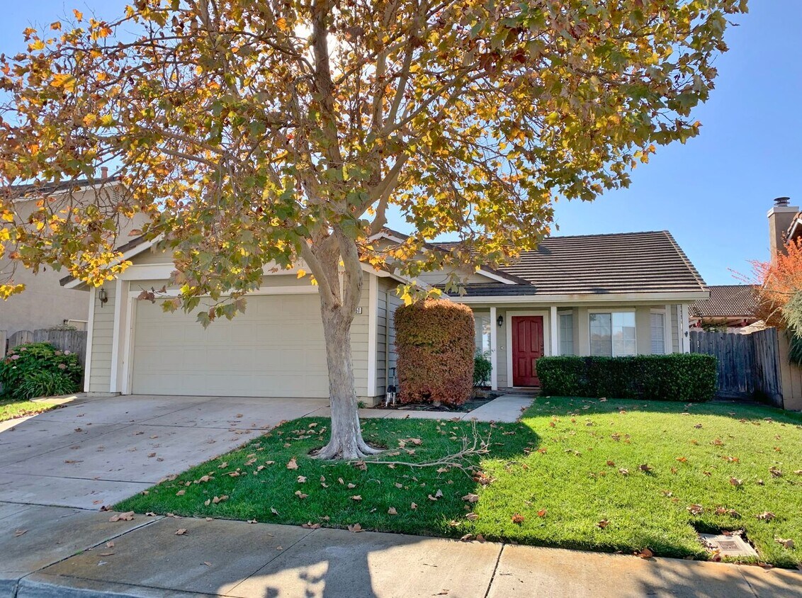1951 Poplar Ct, Hollister, CA 95023 - House Rental in Hollister, CA ...