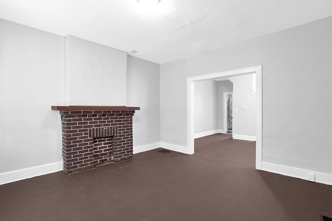 Building Photo - Sullivant Ave